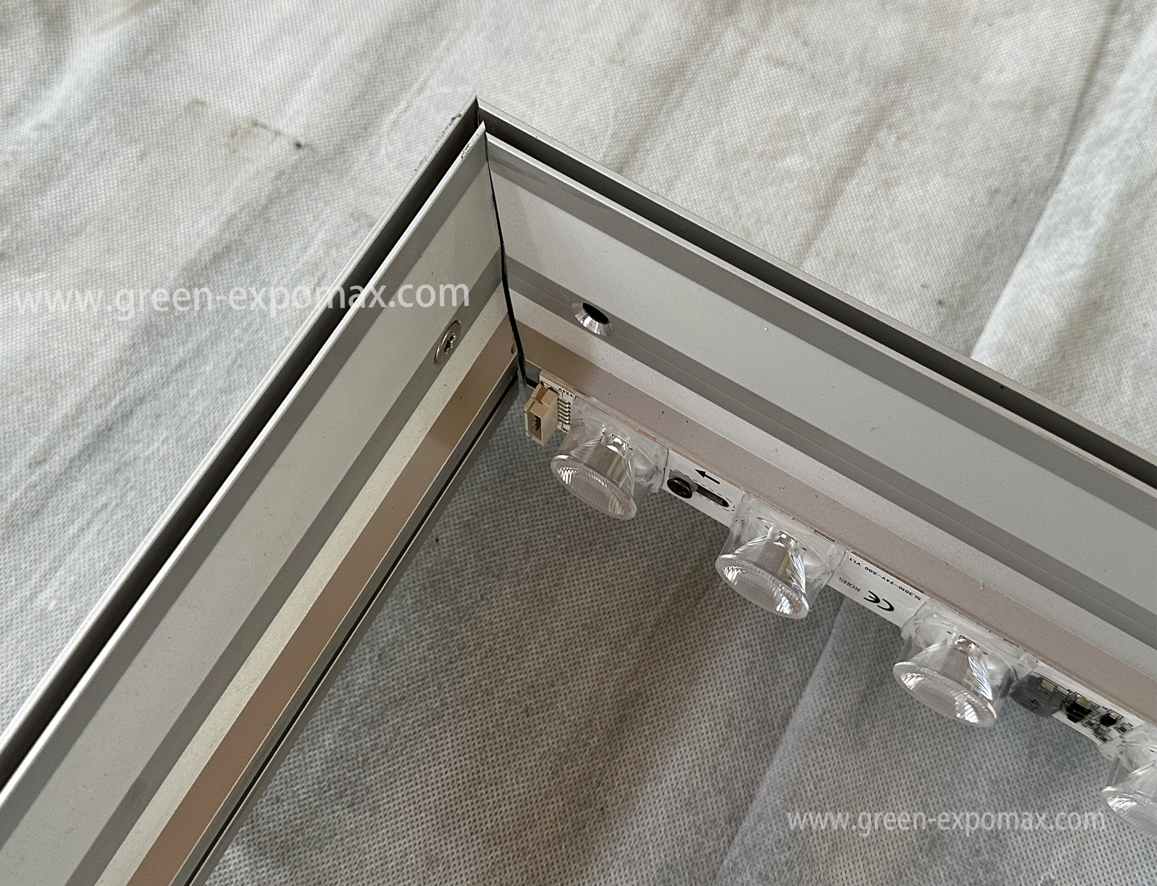 120mmdepth  free standing SEG Light box