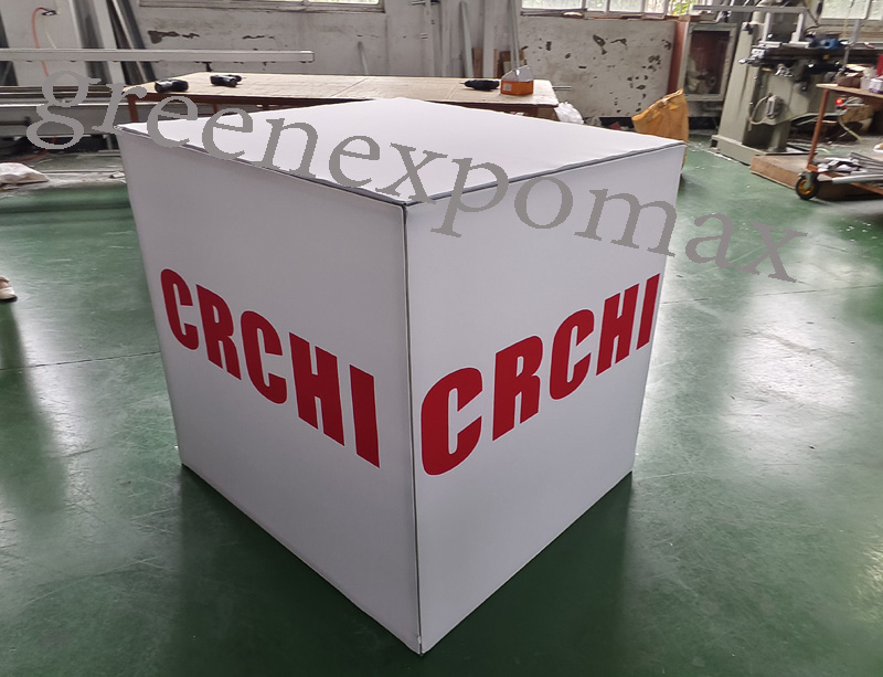 Small Cube KT30 SEG hanging system