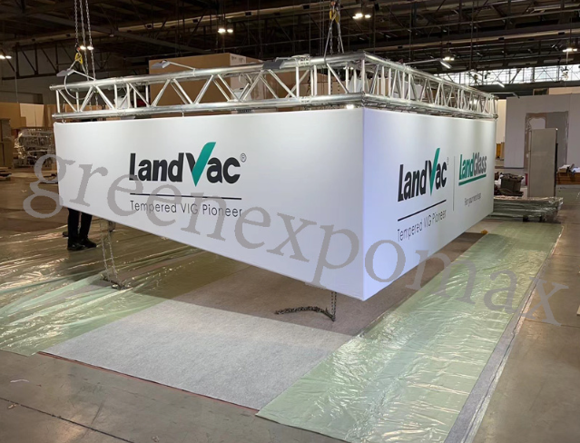 8 Essential Tips for Designing Custom Banners That Capture Attention